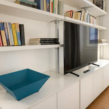 Elegantis Mirabello - Few Step From Historic Center And Vatican Apartment